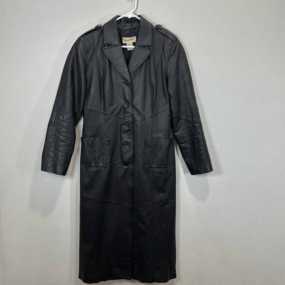 Vintage 90s Newport News leather long jacket coat maxi
Black